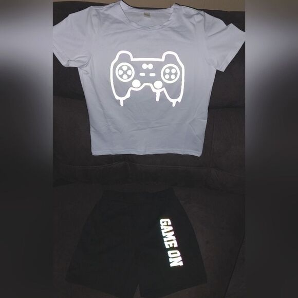 Retro Boys printed two-piece short set sz 4-5Y - Picture 3 of 6